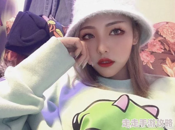 四川乡村妹儿rapper多大了？竟然在短短一年内火遍全国，背后故事令人震惊！