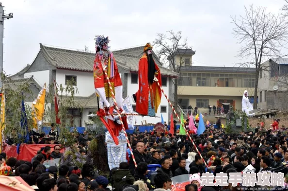 铜铜铜铜铜锵锵锵锵：全新艺术展览即将揭幕，展示现代与传统的完美融合，引发观众热烈讨论与期待