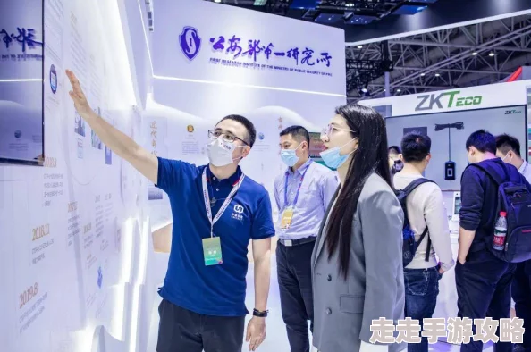 费爵娜在线：最新动态揭示其在数字艺术领域的创新与发展，吸引全球用户关注与参与