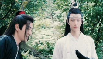 蓝湛不让魏婴释放微博,真是太有意思了,这对CP的互动总是让人期待! 蓝湛不让魏婴释放微博,真是太有意思了,这对CP的互动总是让人期待!