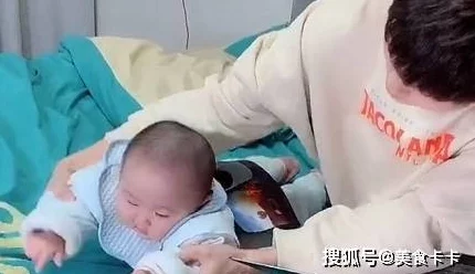 跪着用乳伺候主人引发热议网友纷纷讨论这种行为的背后心理与社会影响